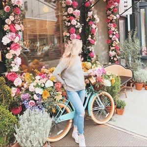 Meet your Posher, Lee